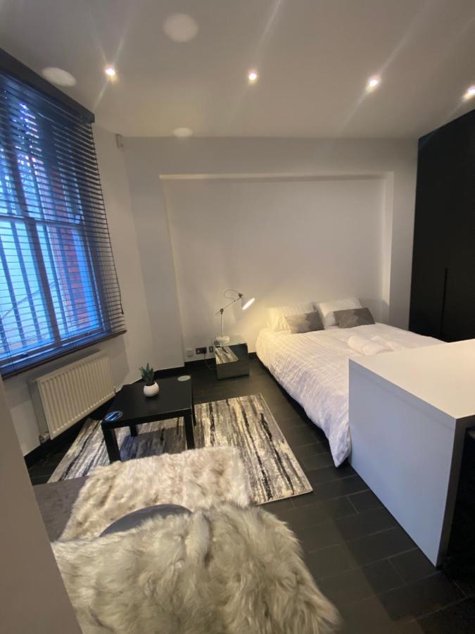 Ferienwohnung Beautiful Modern Studio In High Street Kensington London Exterior foto