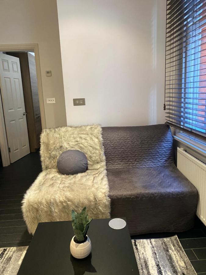Ferienwohnung Beautiful Modern Studio In High Street Kensington London Exterior foto