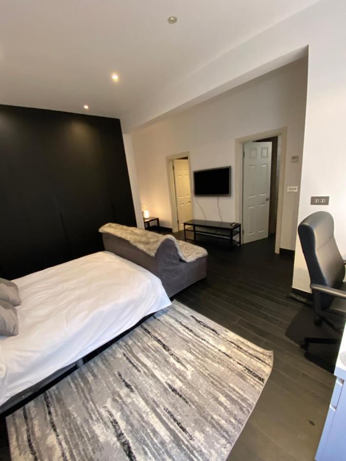 Ferienwohnung Beautiful Modern Studio In High Street Kensington London Exterior foto