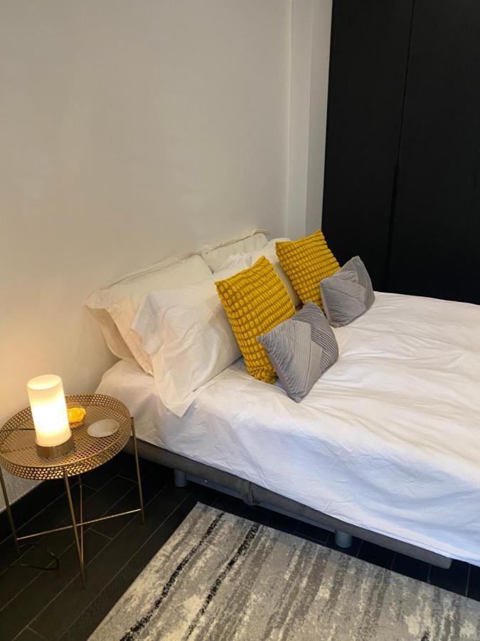 Ferienwohnung Beautiful Modern Studio In High Street Kensington London Exterior foto